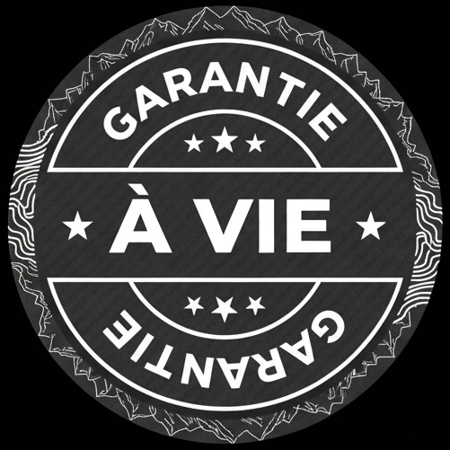 Badge de garantie à vie avec design en fibre de carbone et détails inspirés de la montagne